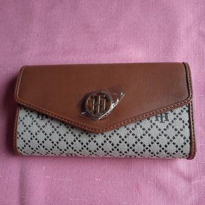 Tommy Hilfiger wallet for sale